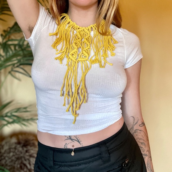 Handmade Macrame Crochet Necklace - Picture 1 of 4